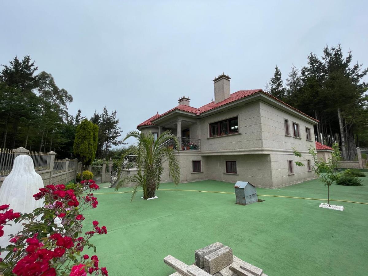 Impresionante Casa Con Parcela En La Naturaleza A Coruña Exteriör bild