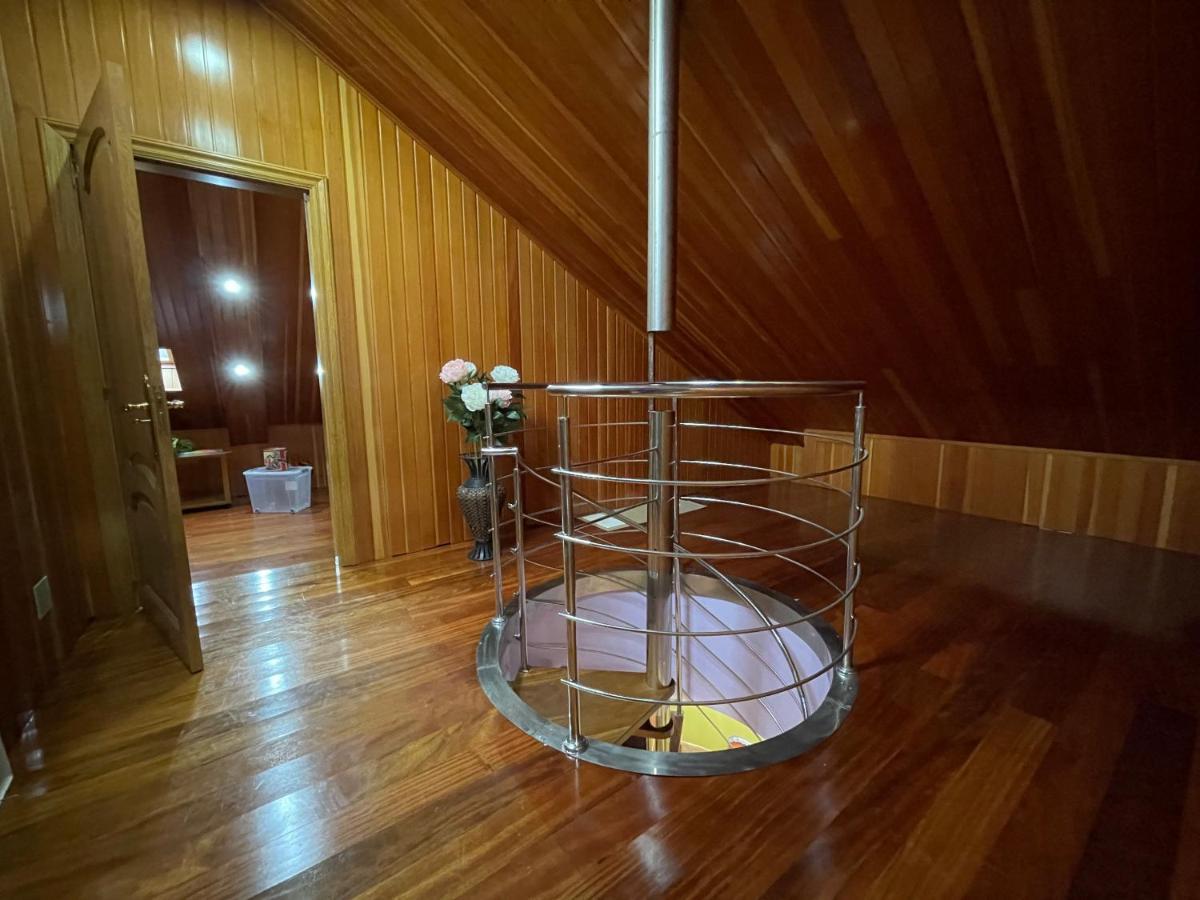 Impresionante Casa Con Parcela En La Naturaleza A Coruña Exteriör bild